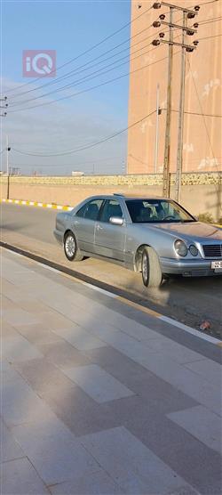 مرسيدس بنز E-Class